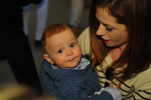 Kid guest before Ralph Lauren show — Stock Photo, Image