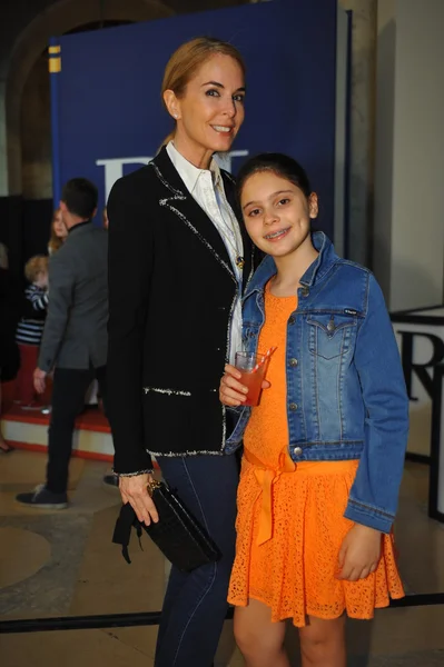 Guests before Children's Fashion Show — Stock Photo, Image