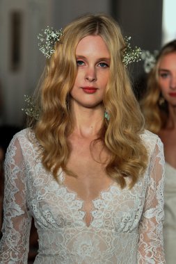 claire pettibone koleksiyonu Haritayı modellerini