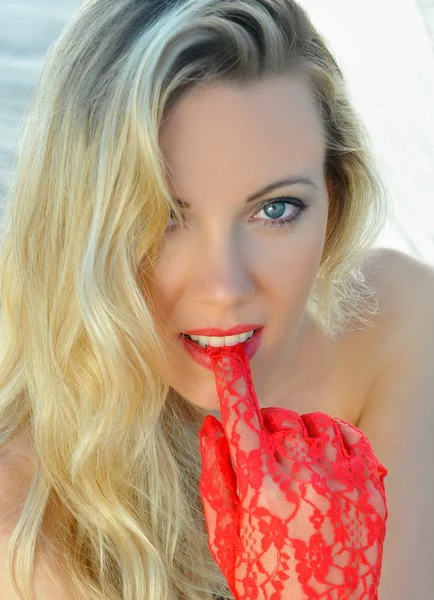 Blond woman on the beach — Stock Photo, Image