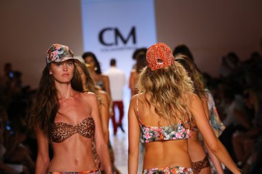cabana Grande CIA maritima koleksiyonu modelleri yürümek