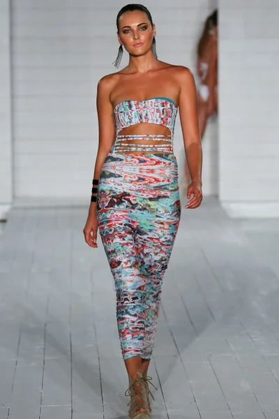 Model walks at Keva J. collection at SoHo Beach House — Stock Photo, Image