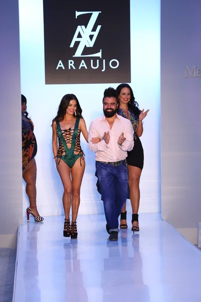 AZ Araujo and celebrity models — Stock Photo, Image