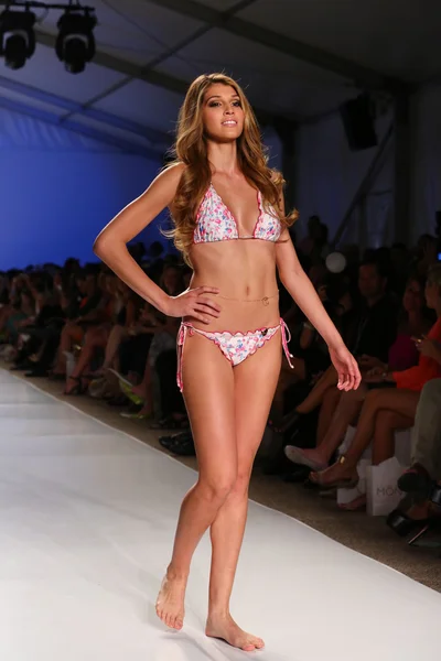 Model at Liliana Montoya Swim collection — Stock Photo, Image