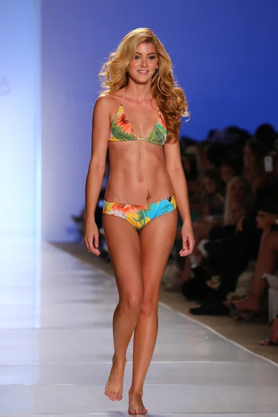 Model at Liliana Montoya Swim collection — Stock Photo, Image