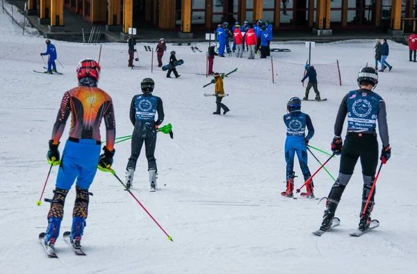 Vermont December Young Skiers Mount Mansfield Academy Practising Spruce Peak — Zdjęcie stockowe