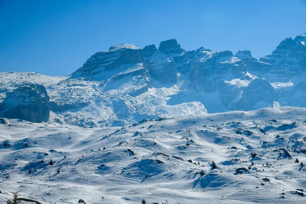 Madonna Campiglio Kayak Tatil Köyü Talya Avrupa Daki Brenta Dolomitleri — Stok fotoğraf