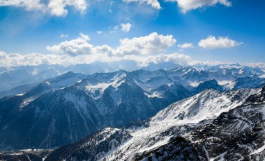 Pejo Fonti kayak merkezi, Stelvio Ulusal Parkı, Trentino, Alpler İtalya.