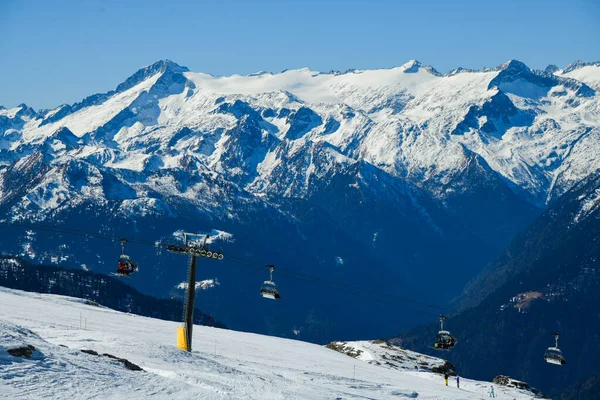 Beau Paysage Hivernal Station Ski Madonna Campiglio Située Dans Région — Photo