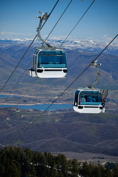 Gondellift Naar Het Skigebied Snowbasin Utah Adembenemend Uitzicht Vallei — Stockfoto