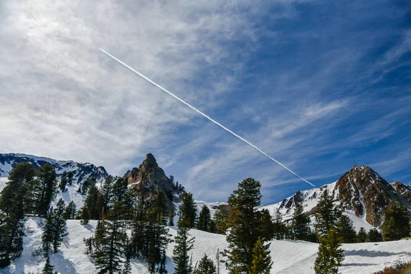 Beautiful Landscape Snowbasin Ski Resort Utah Snow Slopes Rocky Mountains — стокове фото