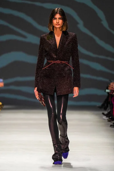 Milan Italy February Model Walks Runway Genny Fashion Show Milan — Stockfoto
