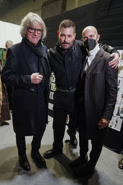 Mailand Italien Februar Modedesigner Fausto Puglisi Und Gäste Posieren Backstage — Stockfoto