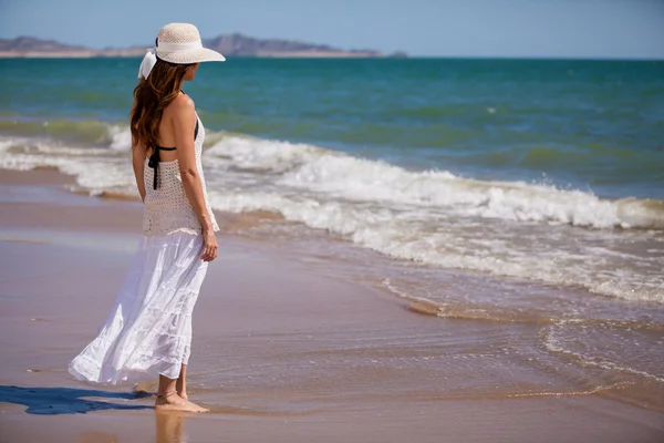 Beach vacation woman — Stock Photo, Image