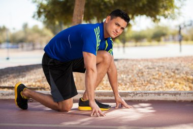 Seni yenmek hazırım.