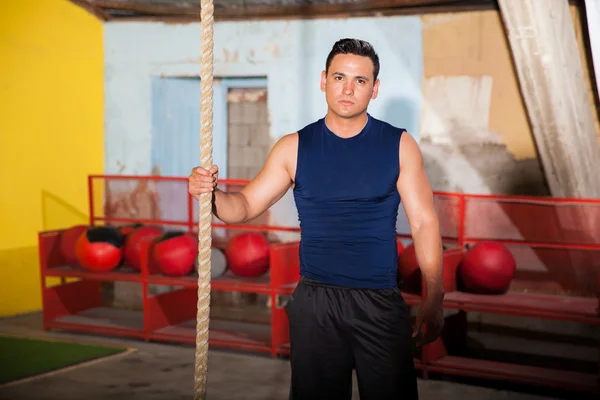 Ready to climb a rope — Stock Photo, Image