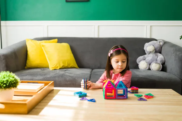 Elementary Young Kid Playing Game Building Blocks While Sitting Living — Stock Photo, Image