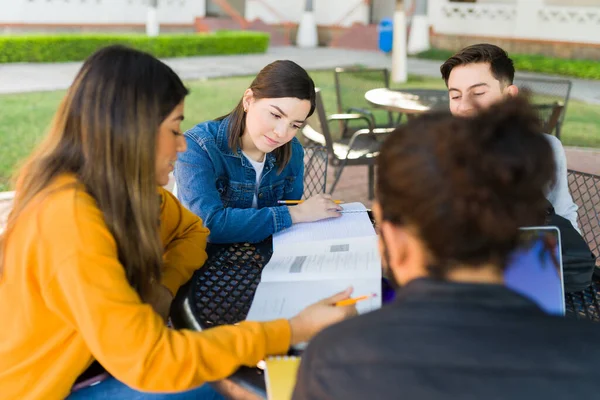 College Study Group Checking Answers University Test Students 20S Doing — Fotografia de Stock