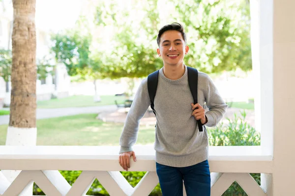 College Handsome Young Man Backpack Smiling Making Eye Contact His — Stock Photo, Image