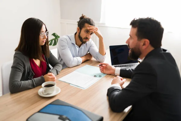 Reaching Settlement Lawyer Giving Divorce Papers Unhappy Hispanic Couple His — Fotografia de Stock