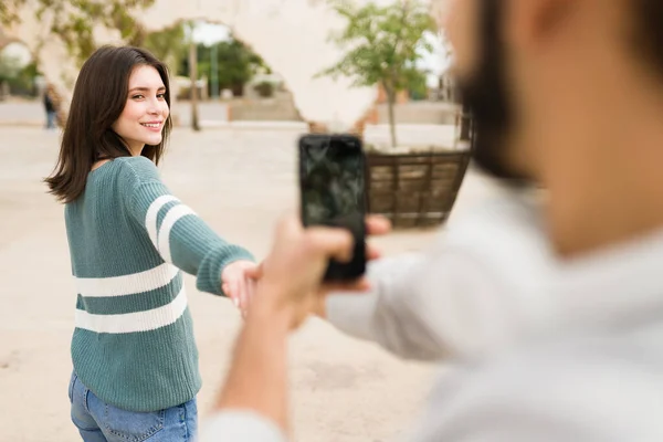 Latin Young Man Taking Photo His Gorgeous Happy Girlfriend Smiling — Stock Photo, Image