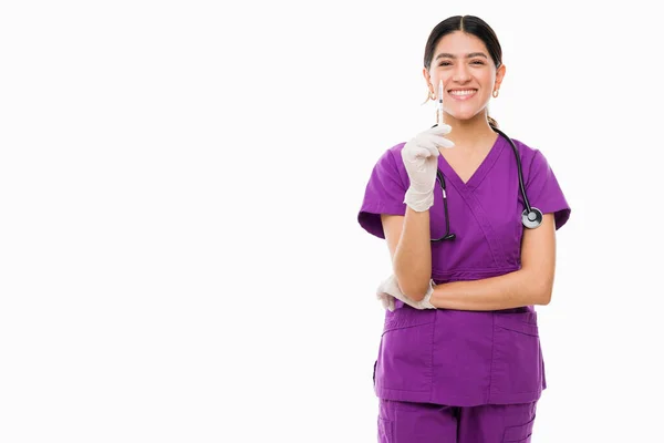 Ich Liebe Meinen Job Aufgeregt Fröhliche Krankenschwester Lächelt Und Schaut — Stockfoto