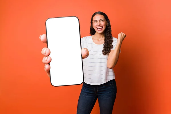 Cheerful Young Woman Celebrating Feeling Successful While Receiving Positive Text — Stock Photo, Image