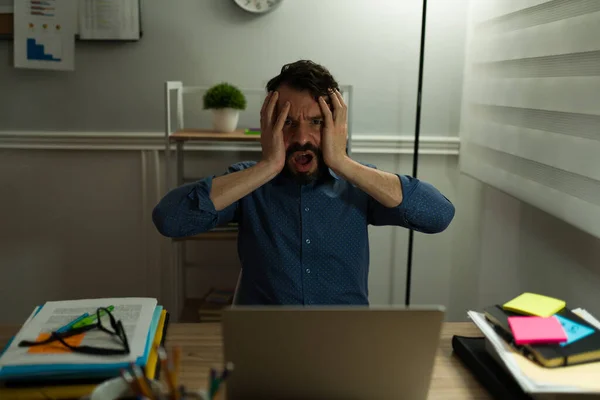Portrait Overwhelmed Caucasian Man Screaming While Working Late Home Because — Photo