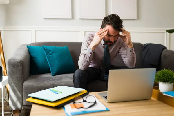 Overworked Caucasian Man Having Headache While Working Feeling Stressed — Photo