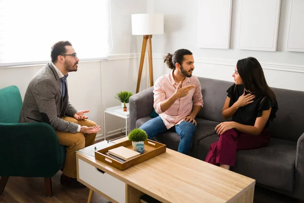 Angry Husband Having Fight His Wife Because Cheating Problems Therapist — Stock Photo, Image