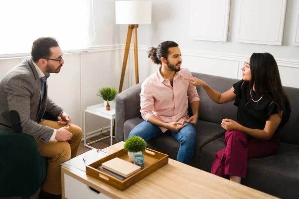 Angry Hispanic Wife Blaming Her Husband Relationship Cheating Problems — Stock Photo, Image