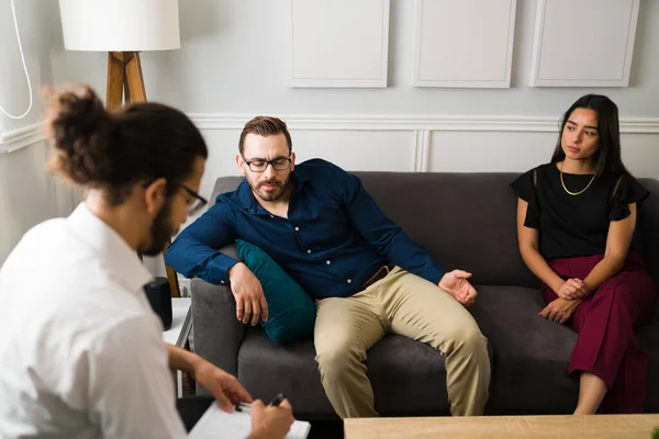 Depressed Man Asking Help His Marriage His Angry Wife Couples — Stock Photo, Image