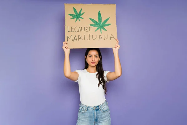 Portrait Gorgeous Hispanic Woman Holding Legalize Marijuana Sign Cannabis Movement — ストック写真