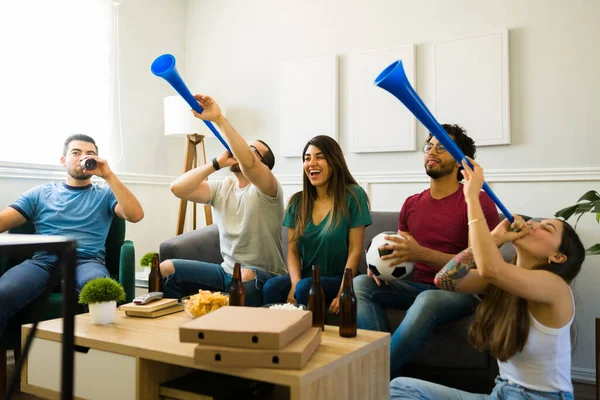 Cheerful Sports Fans Using Vuvuzela Watching Soccer While Drinking Beer — Stock Photo, Image