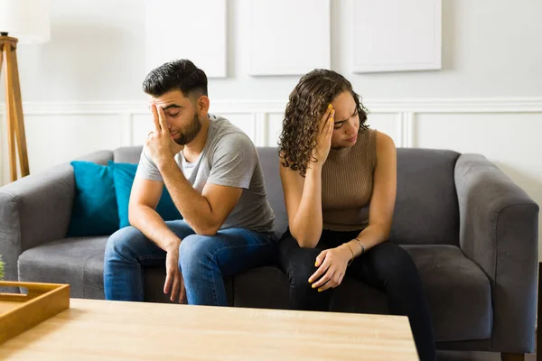 Upset Young Couple Arguing Fighting Because Communication Relationship Problems While — Fotografia de Stock