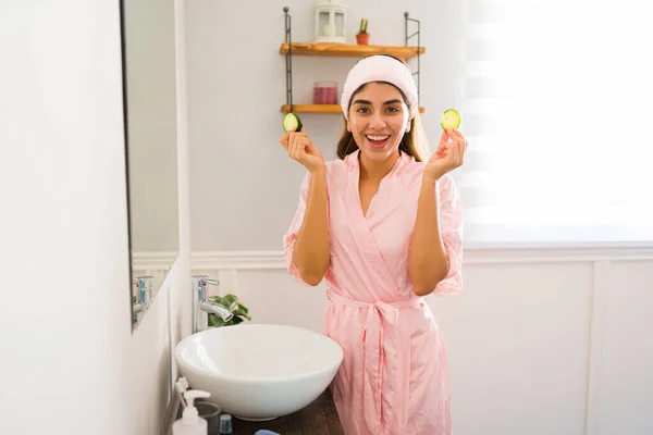 Surprise Cheerful Woman Bathrobe Opening Her Mouth Feeling Joyful While — Foto de Stock