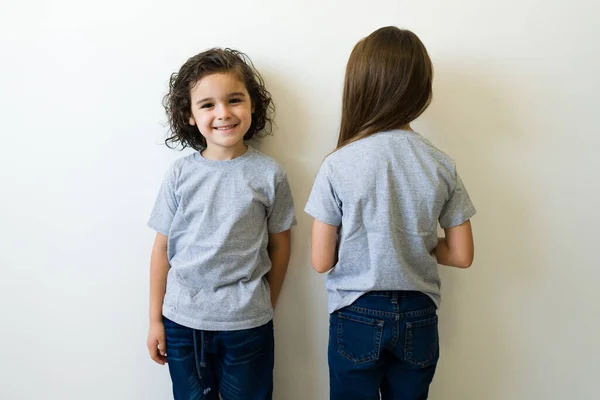 Cute Caucasian Children Grey Shirts Front Rear View Mock Shirt — Stockfoto