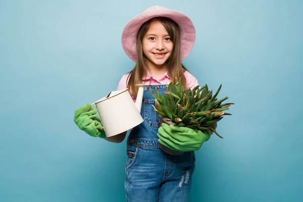 Cute Caucasian Girl Enjoying Planting Flowers Enjoying Gardening While Wanting — Stockfoto