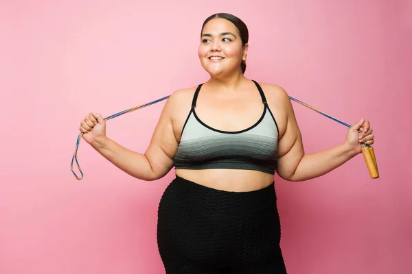 Happy Young Woman Obesity Smiling Using Jumping Rope Exercise Cardio — Stock fotografie
