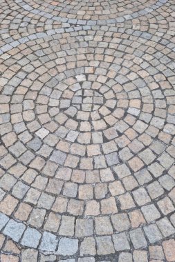 Şehrin eski bölümündeki gri yolun dokusu, arka plan.