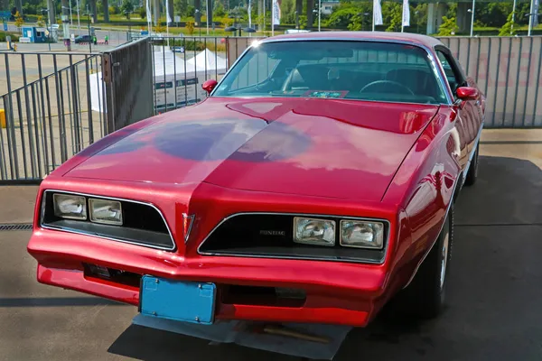 Wroclaw Poland August 2021 View Red Old Pontiac — 스톡 사진