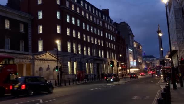 Londýn Velká Británie Února 2022 Noční Provoz Ulicích Londýna — Stock video