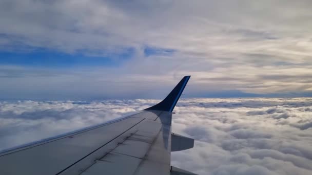 Прекрасний Політ Літаку Вид Вікна Площини Хмарах — стокове відео