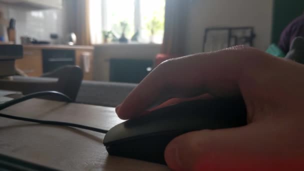 Close Mouse Human Hand Man Works Computer Modern Technologies Home — Vídeo de stock