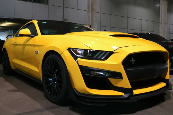 Wroclaw Poland August 2021 Yellow Powerful Ford Mustang Powerful Machine — Photo