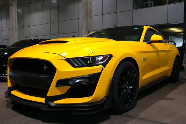 Wroclaw Poland August 2021 Yellow Beautiful Ford Mustang —  Fotos de Stock