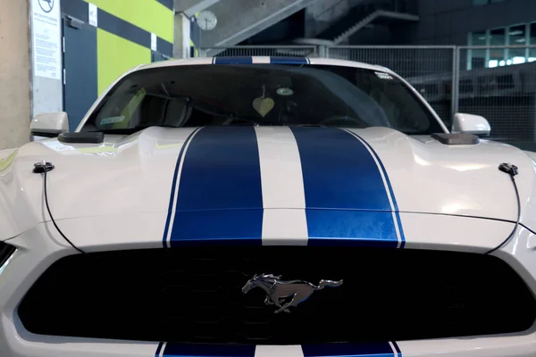 Wroclaw Poland August 2021 Front View Powerful Modern Ford Mustang — 스톡 사진