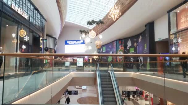 Wroclaw Poland January 2022 Bright Modern Shopping Mall Christmas New — Vídeo de Stock