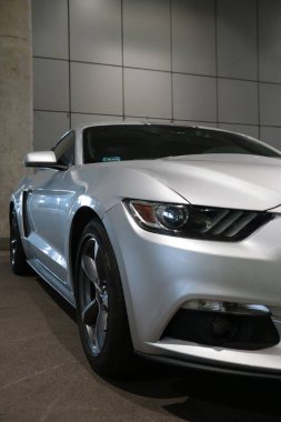 Wroclaw, Polonya, 23 Ağustos 2021: Sportif Ford Mustang manzarası