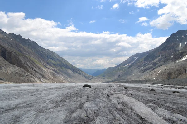 Mountains, glaciers and pastures Austrian Alps — Stock Photo, Image